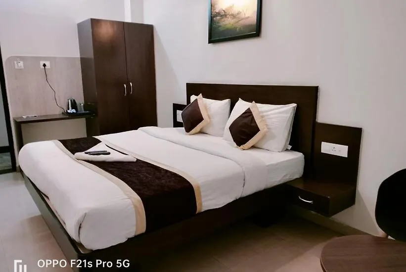 Hotel Four Season Varanasi